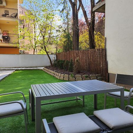 S18 "Garden In The City" Apartment Budapest Exteriör bild
